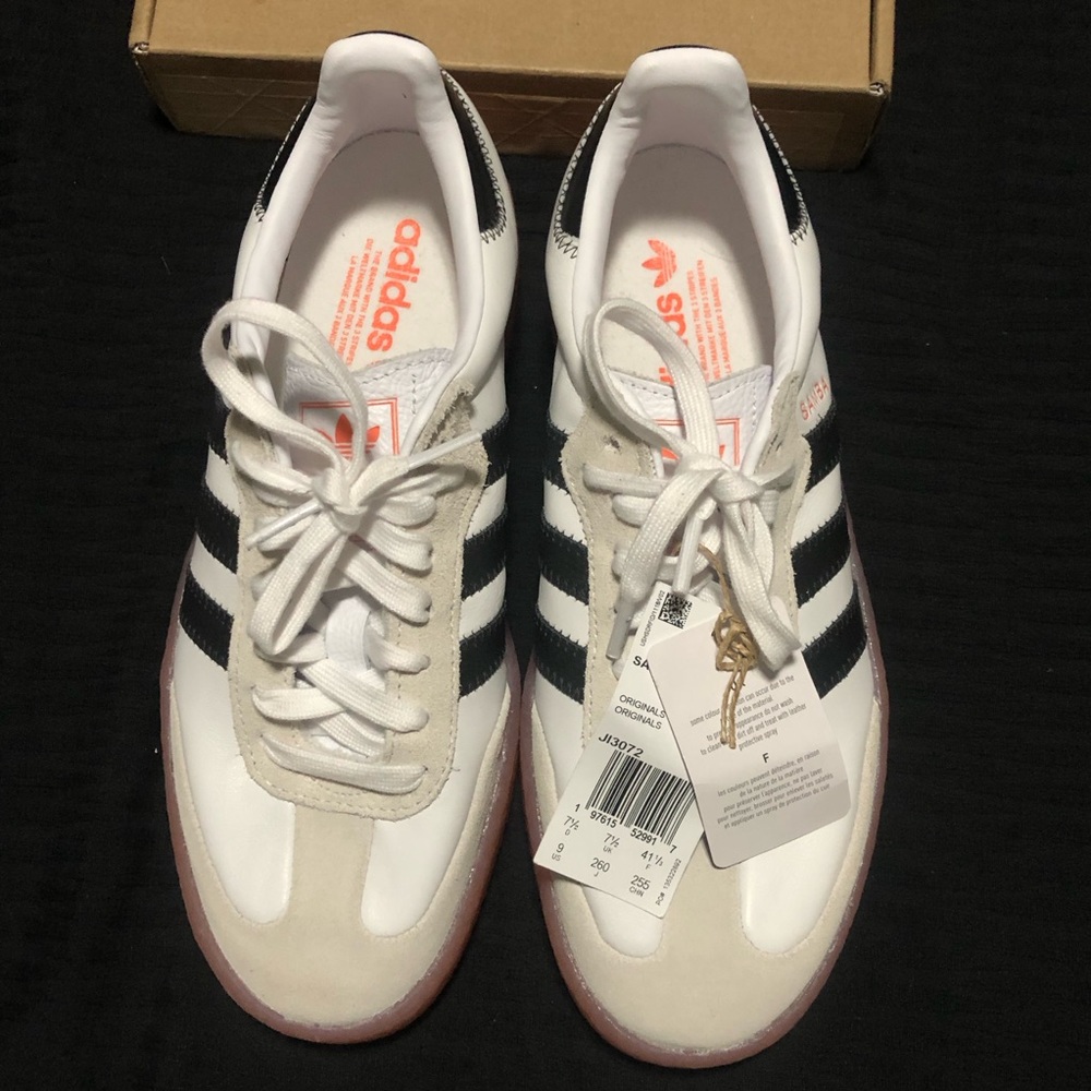 adidas Samba Women's Sneaker, Size 9, White/Black Low Top Lace-Up, Rubber Sole - Picture 2 of 6